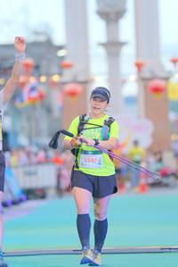 BIB: 5547
                            <button type="button" onclick="openModal(21766420)" class="btn btn-primary btn-sm float-right btn-popup" data-toggle="modal" data-target=".modal-high-quality">
                        <i class="fas fa-shopping-cart"></i> Add to Cart
                    </button>
                                            <button type="button" onclick="isThisMe(21766420, true)" class="btn btn-success btn-sm float-right btn-popup btn-isme hidden" data-toggle="tooltip" data-placement="bottom" title="นี่คือรูปของคุณใช่ไหม คลิกที่นี่เพื่อเอาเข้าอัลบั้ม">
                        <i class="fas fa-plus"></i> Add to album
                    </button>
                    <button type="button" onclick="isThisMe(21766420, false)" class="btn btn-warning btn-sm float-right btn-popup btn-isnotme hidden">
                        <i class="fas fa-ban"></i> Remove from album
                    </button>